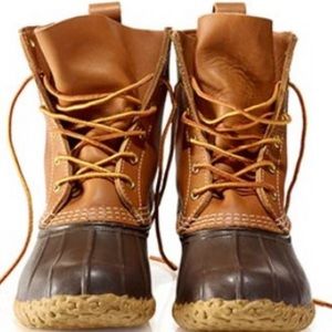 L.L. Bean 8in Bean Boots, sz 9.